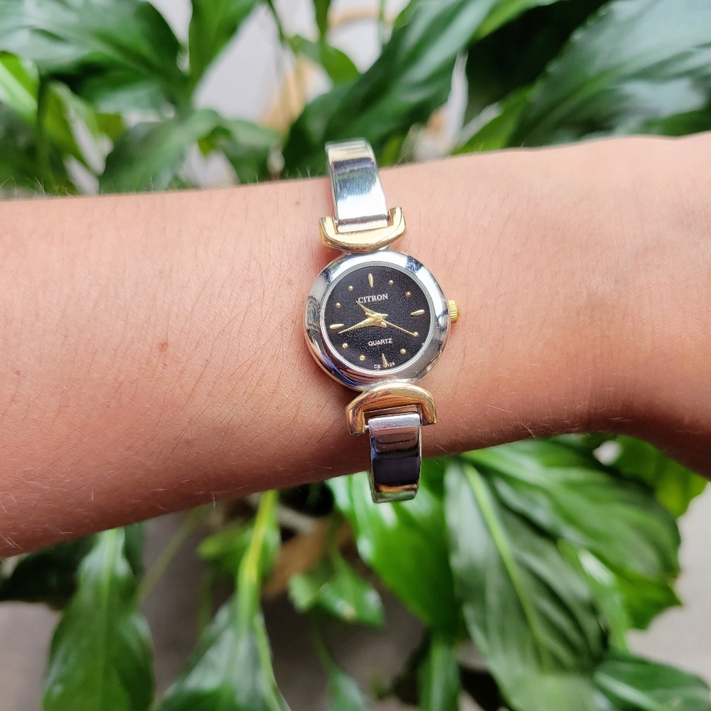 Citron Quartz Dainty Silver Watch